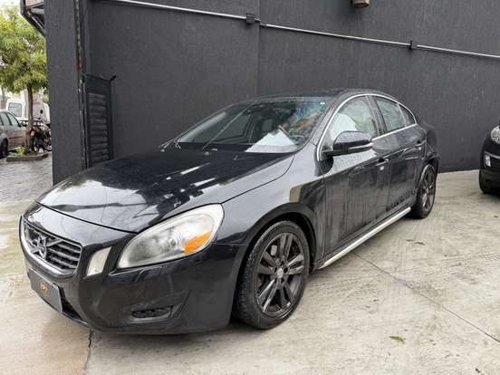 VOLVO-S60-2.0 T5 DYNAMIC GASOLINA 4P AUTOMÁTICO VOLVO-S60-2012