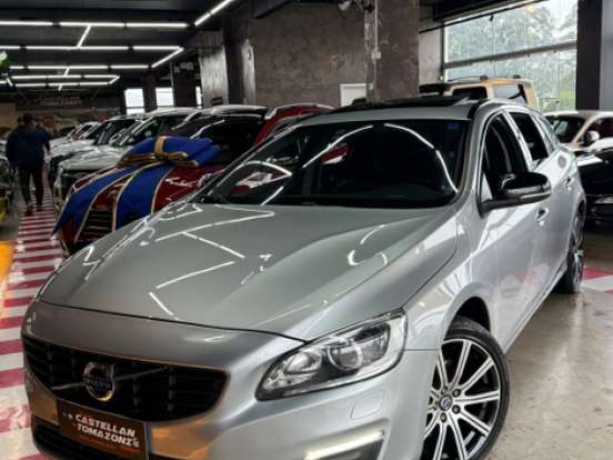 VOLVO-V60-2.0 T5 MOMENTUM TURBO GASOLINA 4P AUTOMÁTICO VOLVO-V60-2016
