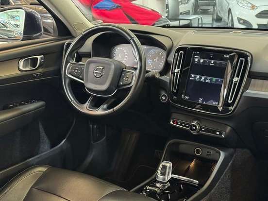 VOLVO-XC40-2.0 T4 GASOLINA INSCRIPTION GEARTRONIC VOLVO-XC40-2020