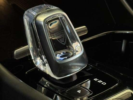 VOLVO-XC40-2.0 T4 GASOLINA INSCRIPTION GEARTRONIC VOLVO-XC40-2020