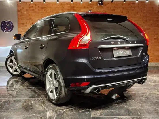 VOLVO-XC60-2.0 T5 R DESIGN TURBO GASOLINA 4P AUTOMÁTICO VOLVO-XC60-2014