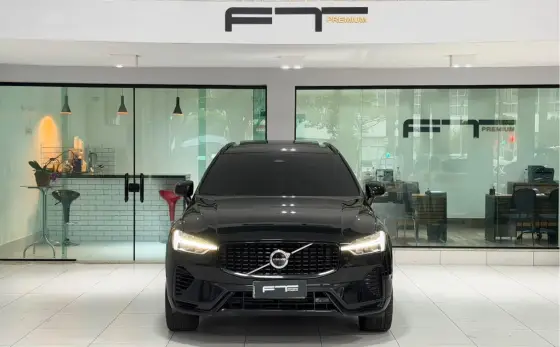 VOLVO XC60 2.0 T8 RECHARGE ULTIMATE DARK AWD GEARTRONIC