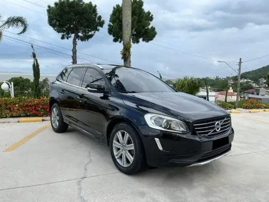 VOLVO-XC60-2.4 D5 KINETIC DIESEL AWD 4P AUTOMÁTICO VOLVO-XC60-2017