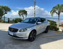 VOLVO XC60 2.4 D5 MOMENTUM DIESEL AWD 4P AUTOMÁTICO VOLVO XC60 2.4 D5 MOMENTUM DIESEL AWD 4P AUTOMÁTICO