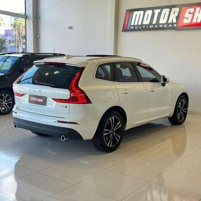 VOLVO-XC60-2.0 D5 DIESEL MOMENTUM AWD GEARTRONIC VOLVO-XC60-2019