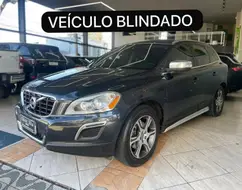 VOLVO XC60 2.0 T5 DYNAMIC FWD TURBO GASOLINA 4P AUTOMÁTICO VOLVO XC60 2.0 T5 DYNAMIC FWD TURBO GASOLINA 4P AUTOMÁTICO
