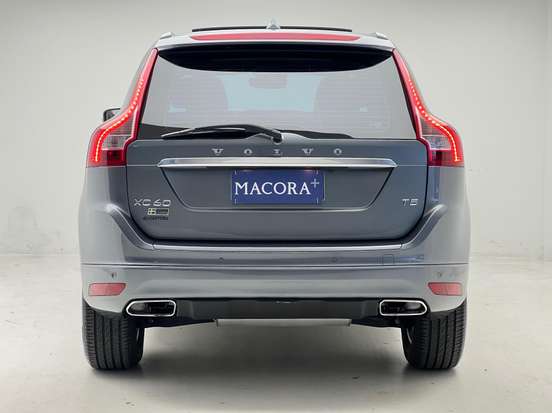 VOLVO-XC60-2016