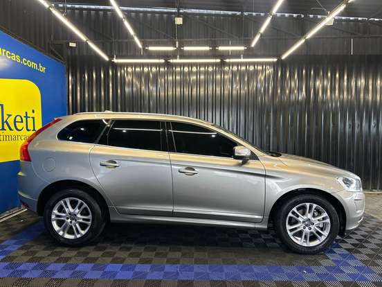 VOLVO-XC60-2.0 T5 MOMENTUM GASOLINA 4P AUTOMÁTICO VOLVO-XC60-2016