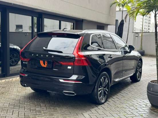 VOLVO-XC60-2.0 T8 HYBRID MOMENTUM AWD GEARTRONIC VOLVO-XC60-2021