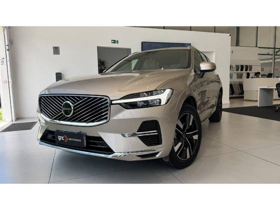 VOLVO XC60 2.0 T8 PHEV PLUS AWD GEARTRONIC