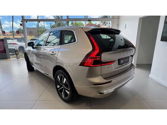 VOLVO-XC60-2.0 T8 PHEV PLUS AWD GEARTRONIC VOLVO-XC60-2025