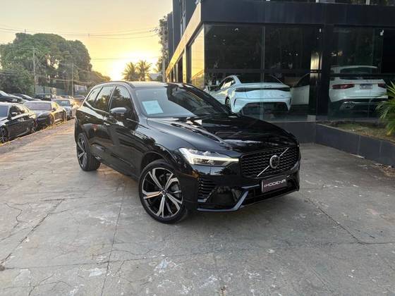 VOLVO XC60 2.0 T8 RECHARGE R-DESIGN AWD GEARTRONIC