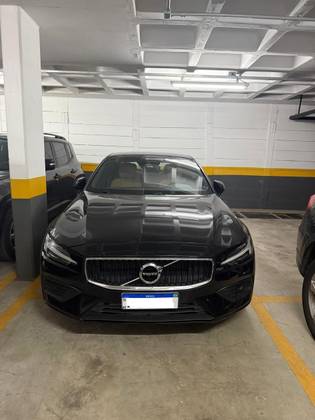 VOLVO S60 2.0 T4 MOMENTUM GASOLINA 4P AUTOMÁTICO
