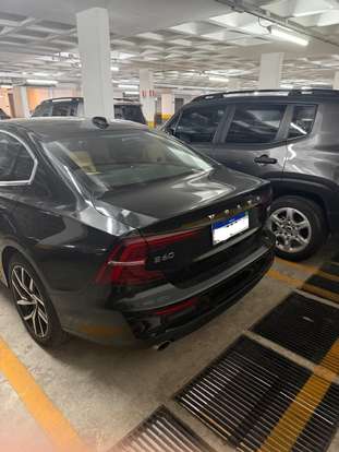VOLVO-S60-2019