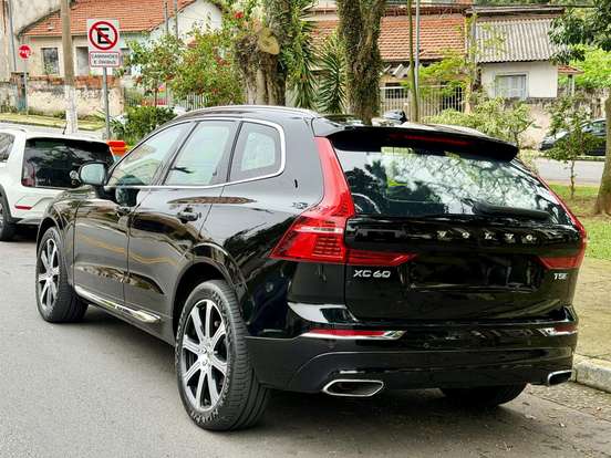VOLVO-XC60-2.0 T5 GASOLINA INSCRIPTION AWD GEARTRONIC VOLVO-XC60-2018