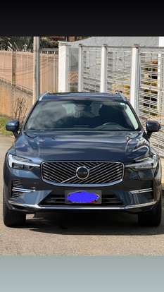 VOLVO-XC60-2025