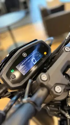 YAMAHA-FZ15 FAZER CONNECTED ABS-2026