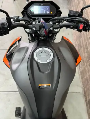 YAMAHA-FZ25 FAZER CONNECTED ABS-2025