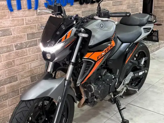 YAMAHA-FZ25 FAZER CONNECTED ABS YAMAHA-FZ25 FAZER CONNECTED ABS-2025