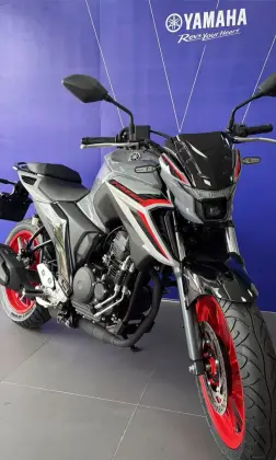 YAMAHA FZ25 FAZER CONNECTED ABS 