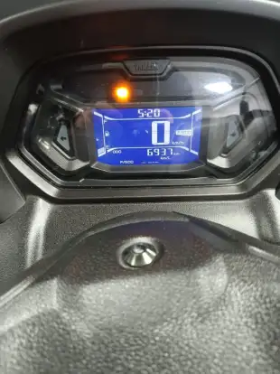 YAMAHA-NMAX CONNECTED 160 ABS-2025