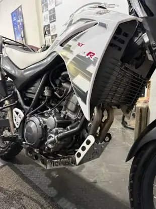 YAMAHA-XT 660R-2013