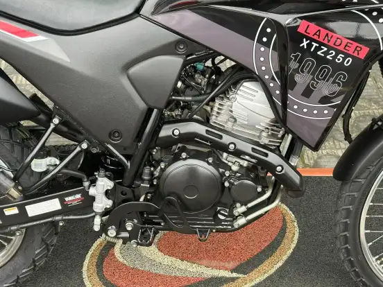 YAMAHA-XTZ 250 LANDER-2023