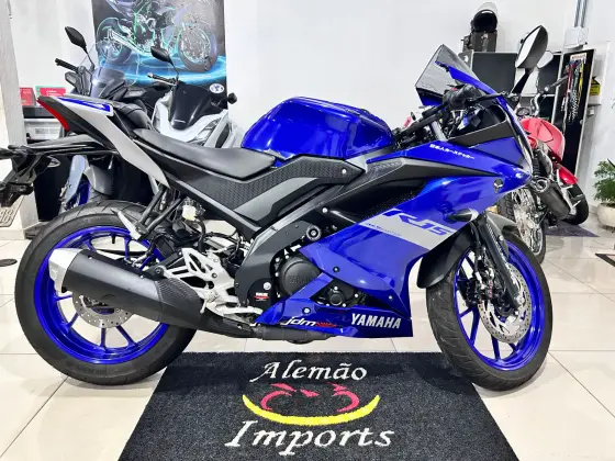 YAMAHA YZF R15 