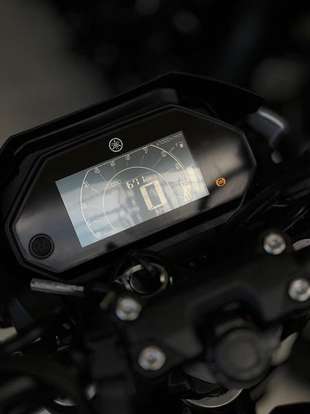 YAMAHA-FZ25 FAZER CONNECTED ABS-2025