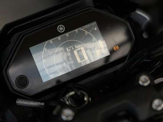 YAMAHA-FZ25 FAZER CONNECTED ABS YAMAHA-FZ25 FAZER CONNECTED ABS-2025