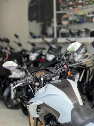 YAMAHA-FZ25 FAZER CONNECTED ABS-2025