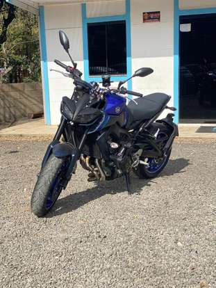 YAMAHA-MT-09-2024