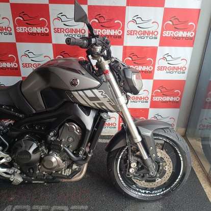 YAMAHA-MT-09 YAMAHA-MT-09-2015