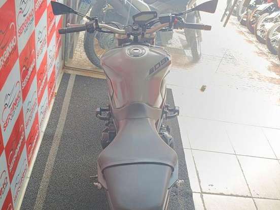 YAMAHA-MT-09 YAMAHA-MT-09-2015