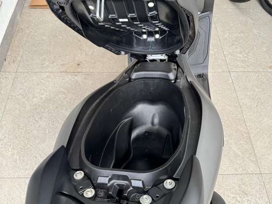 YAMAHA-NMAX CONNECTED 160 SE ABS YAMAHA-NMAX CONNECTED 160 SE ABS-2024