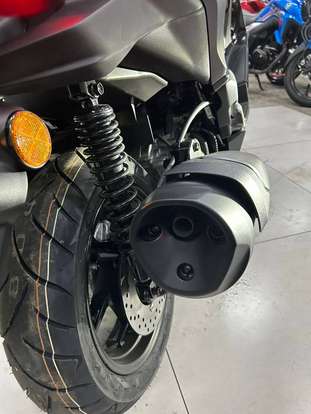 YAMAHA-XMAX 300 CONNECTED ABS-2026
