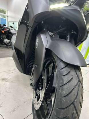 YAMAHA-XMAX 300 CONNECTED ABS-2026