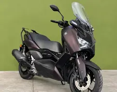 YAMAHA XMAX 300 CONNECTED ABS YAMAHA XMAX 300 CONNECTED ABS