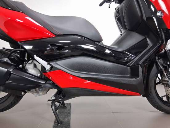 YAMAHA-XMAX ABS-2024