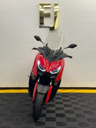 YAMAHA-XMAX ABS-2023