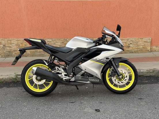 YAMAHA-YZF R15-2023