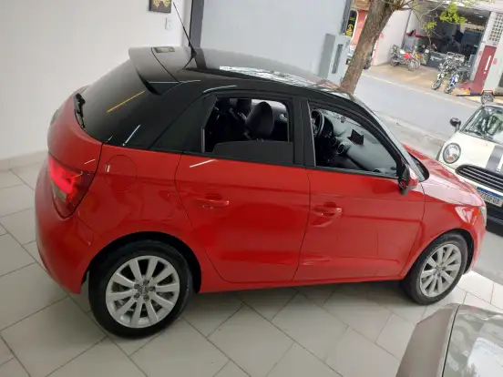 AUDI-A1-1.4 TFSI SPORTBACK ATTRACTION 16V 122CV GASOLINA 4P S-TRONIC AUDI-A1-2013