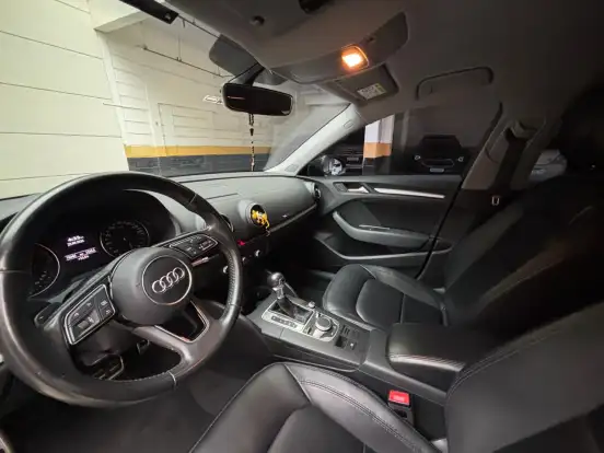 AUDI-A3-2017