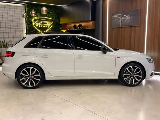 AUDI-A3-2014