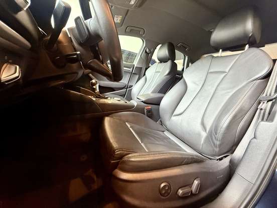 AUDI-A3-2020