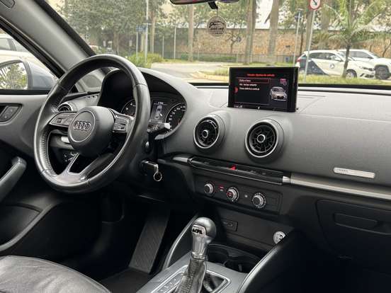 AUDI-A3-1.4 TFSI SEDAN AMBIENTE 16V FLEX 4P TIPTRONIC AUDI-A3-2017
