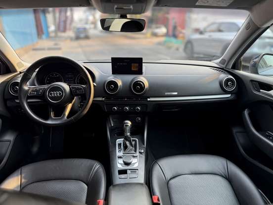AUDI-A3-2017