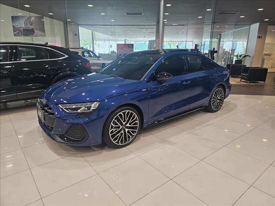 AUDI-A3-2.0 40 TFSI GASOLINA SEDAN PERFORMANCE BLACK S-TRONIC AUDI-A3-2025