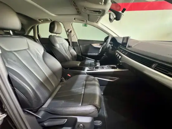 AUDI-A4-2017