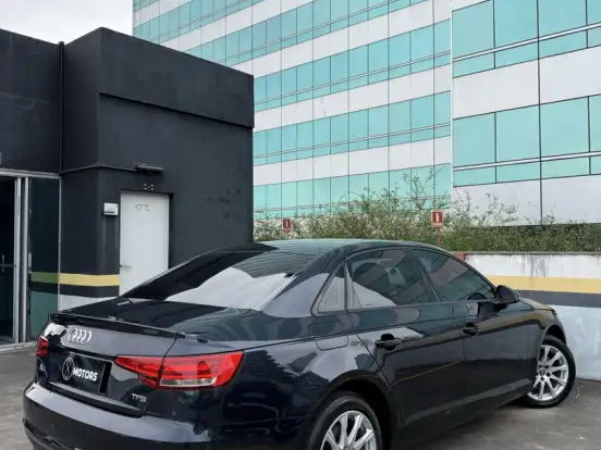 AUDI-A4-2.0 TFSI ATTRACTION GASOLINA 4P S TRONIC AUDI-A4-2016